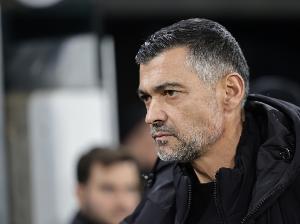 kaiyun体育平台-孔塞桑：执教米兰以来一直承受着巨大压力 要带着尊严踢完联赛