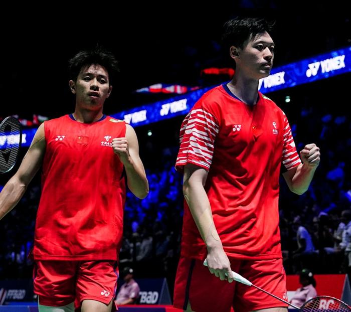 KAIYUN SPORTS-陈柏阳刘毅0-2金元浩徐承宰无缘冠军！实力差距大，一度连丢16分