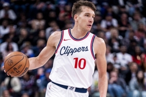 轻伤不下火线！船记：博格丹状态升级 可以出战魔术！