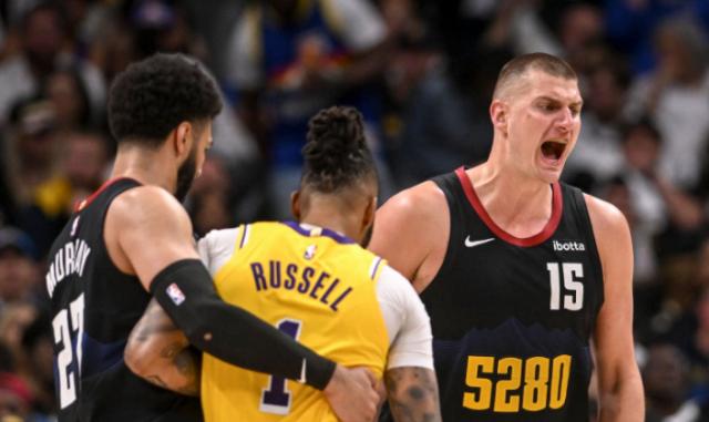 开云体育中国官网-湖人翻不过的山！约穆组合扎心詹眉 4-0横扫再演？